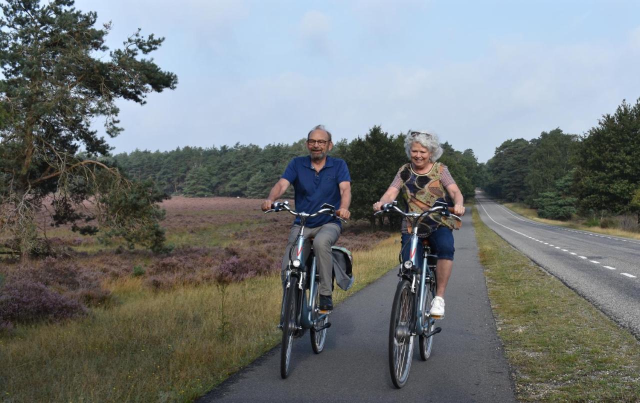 Chalet Op De Veluwe # Linde 푸텐 외부 사진